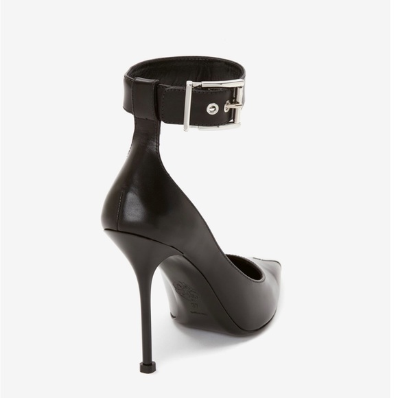 NIB: Alexander McQueen ankle strap heels - Picture 3 of 4
